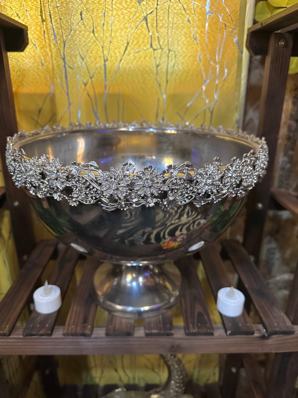 Diamond leaf bowl- in store pickup only- sold
