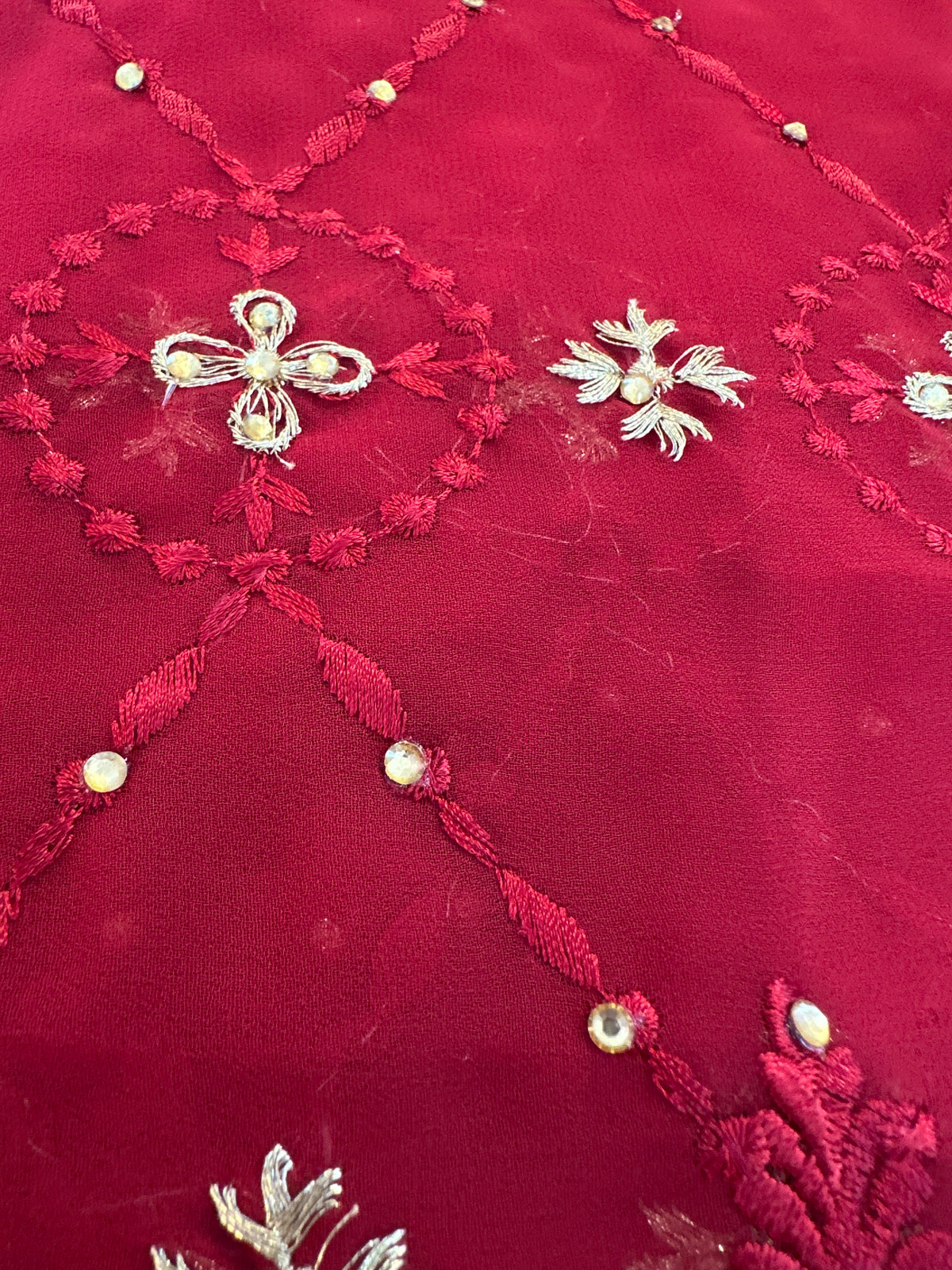 Dubai style scarf
