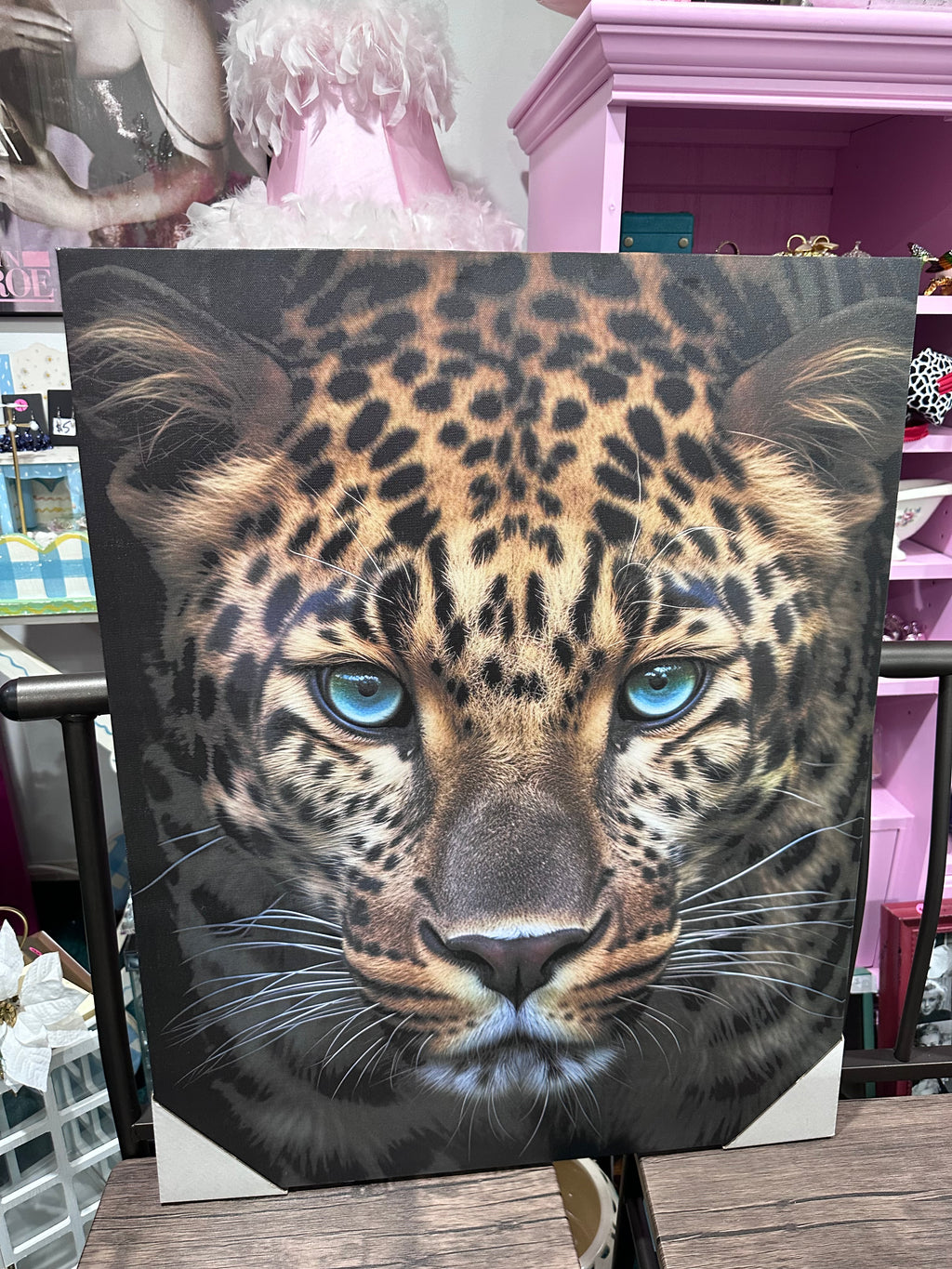Leopard print Photo ( in store pickup only )