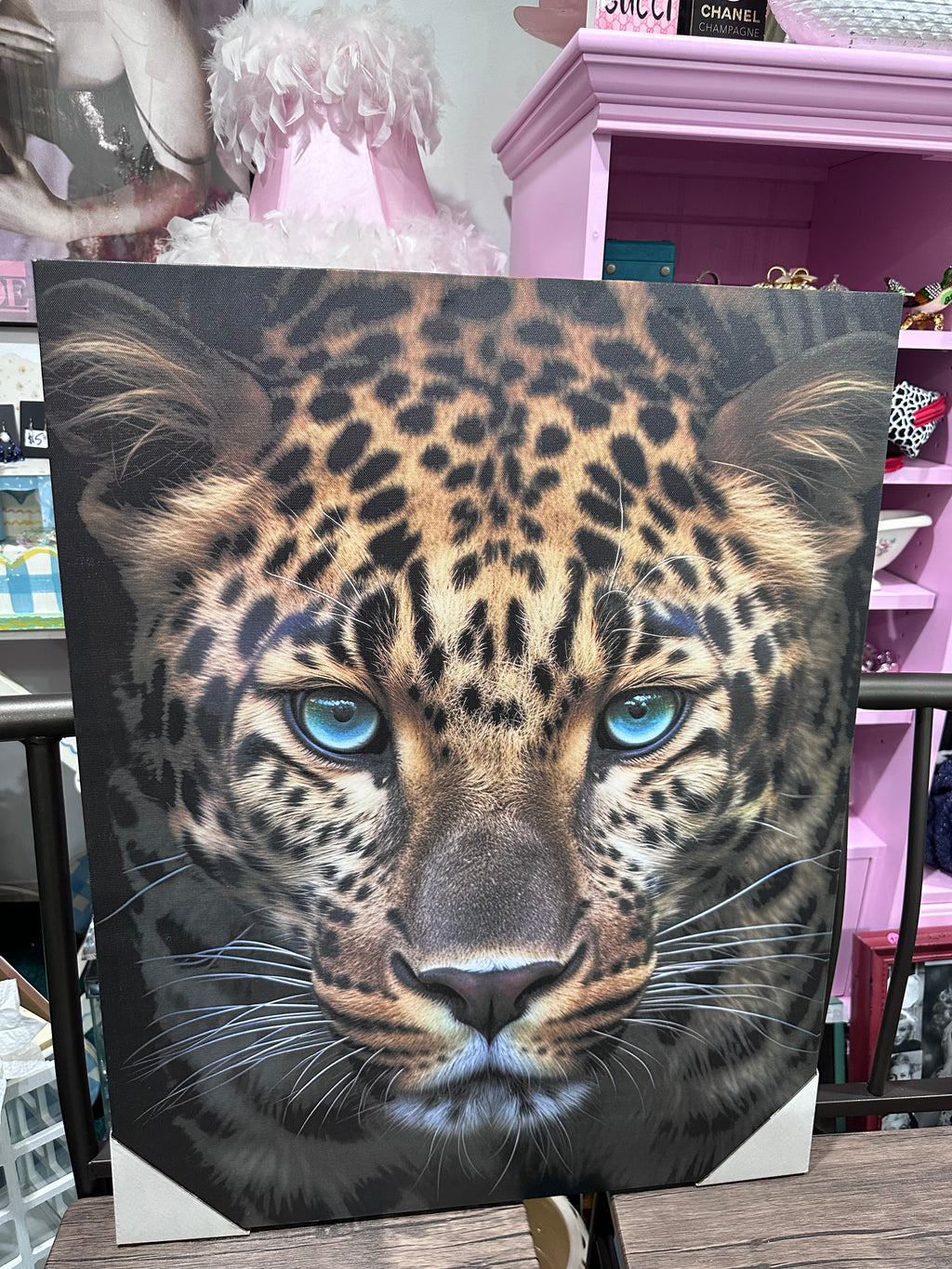 Leopard print Photo ( in store pickup only )
