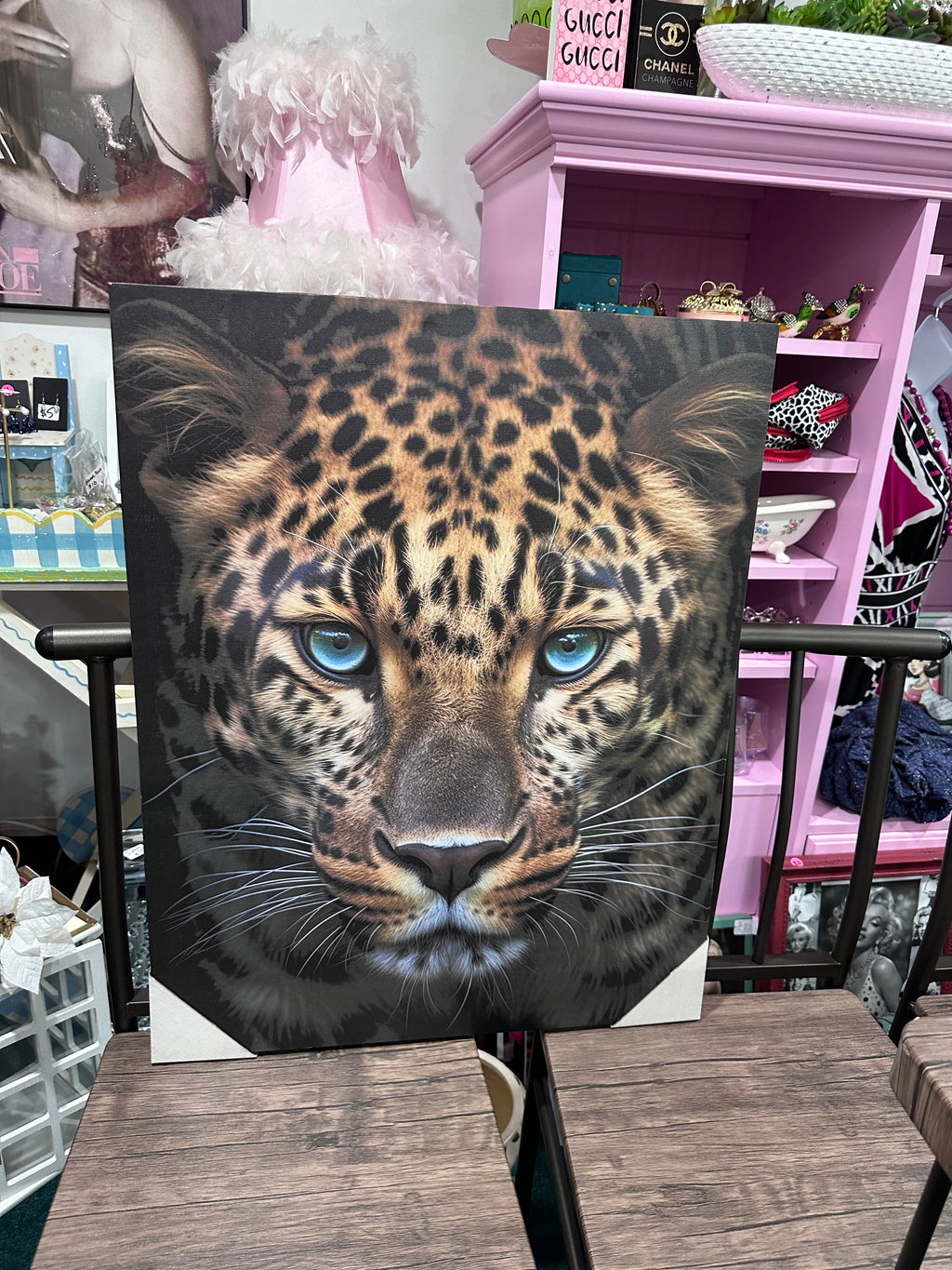 Leopard print Photo ( in store pickup only )