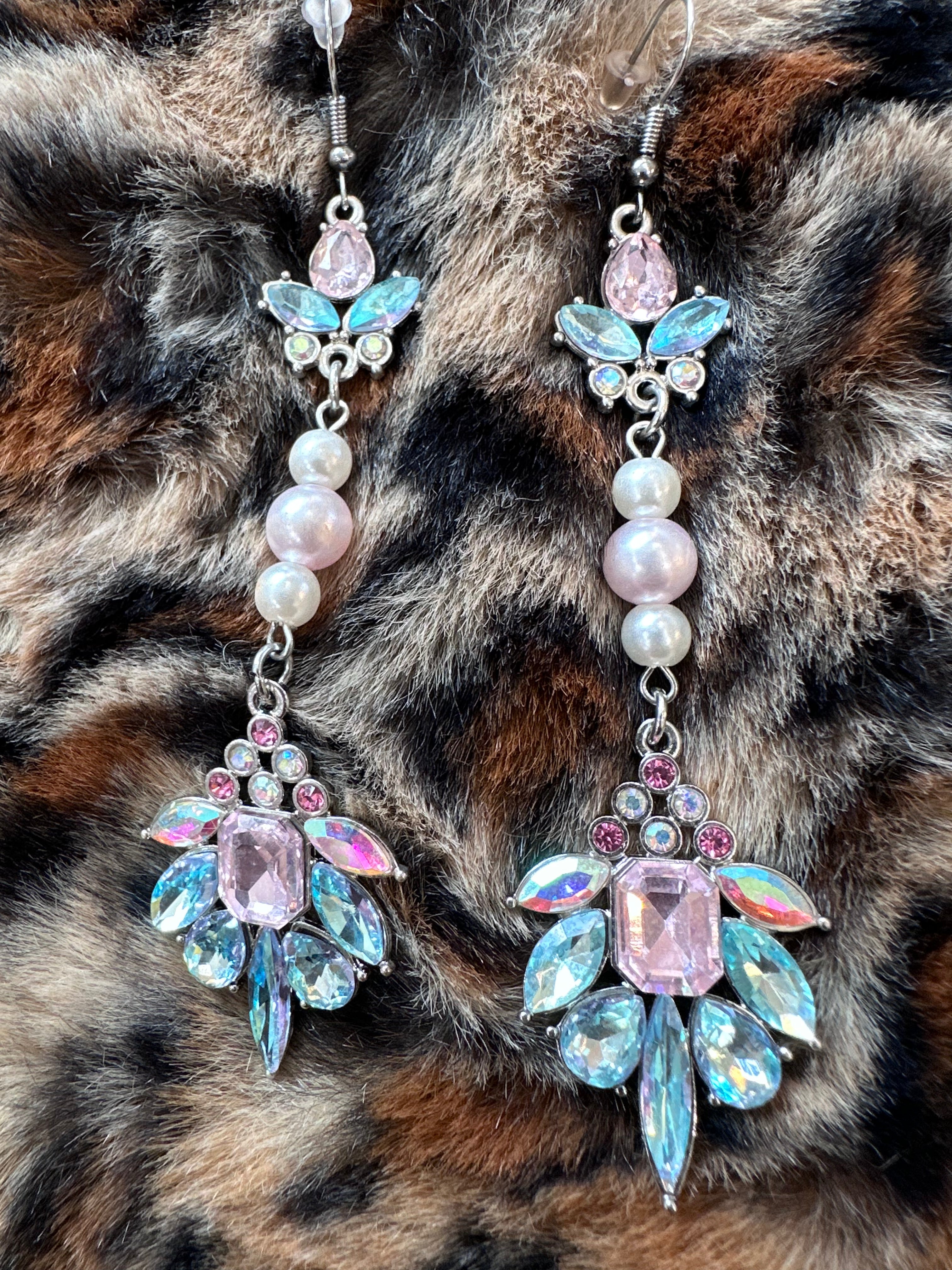 Beautiful dainty (sold out)