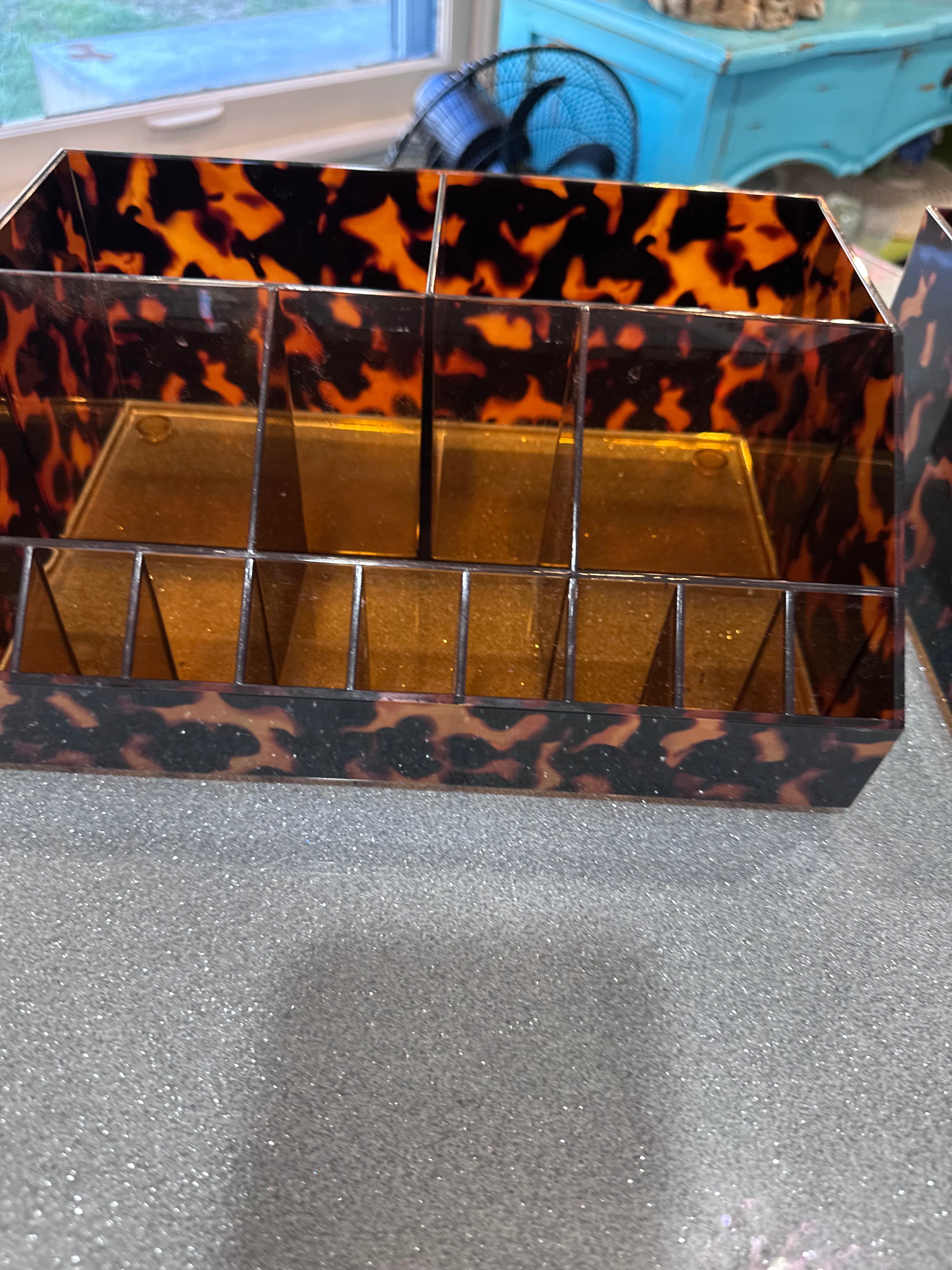 Make up organization for brushes, lipstick etc $15